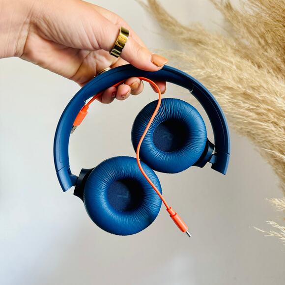 NEW JBL 510T Navy Blue Orange Wireless Bluetooth Over Ear Chunky Headphones - Picture 10 of 14